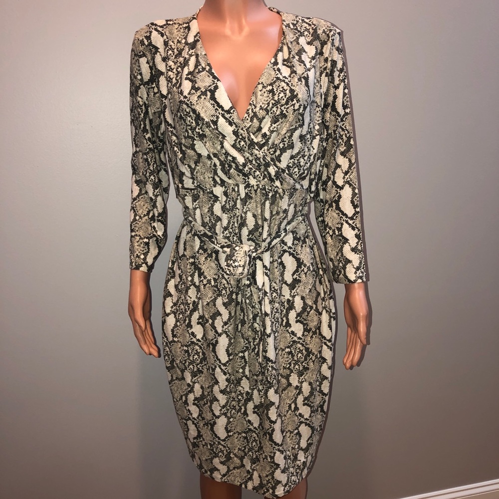 H&M maternity dress